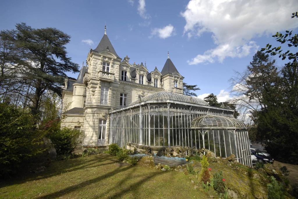 Отель Chateau Bouvet Ladubay Сомюр Экстерьер фото
